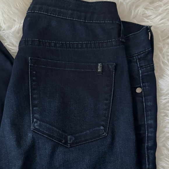 EUC Buffalo David Bitton Dark Wash Skinny Jeans size 31 - Picture 3 of 6